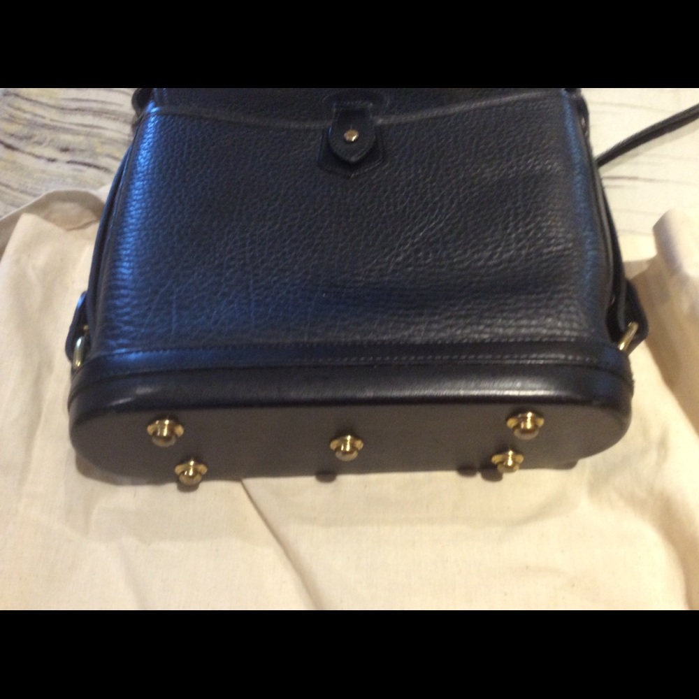 Dooney & Bourke black handbag - Picture 4 of 4